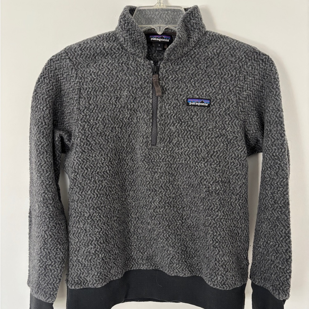 Patagonia Women Charcoal Gray Half-Zip Wool Blend Pullover